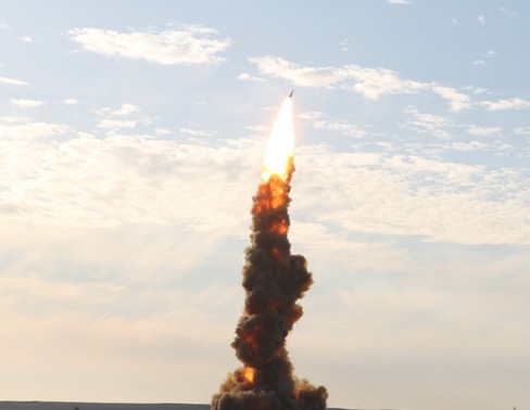 俄称其超高精度反导系统能拦截世界最快洲际导弹(图)