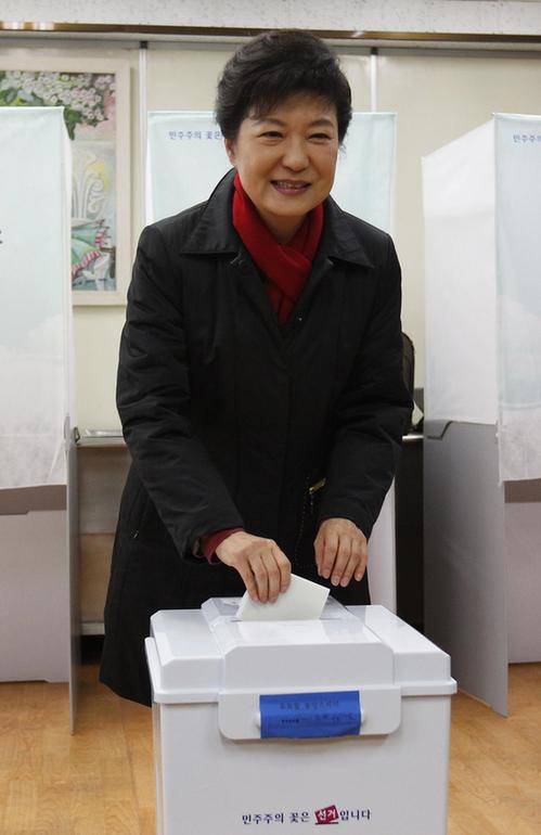 韩国大选朴槿惠称已做准备就绪当女总统