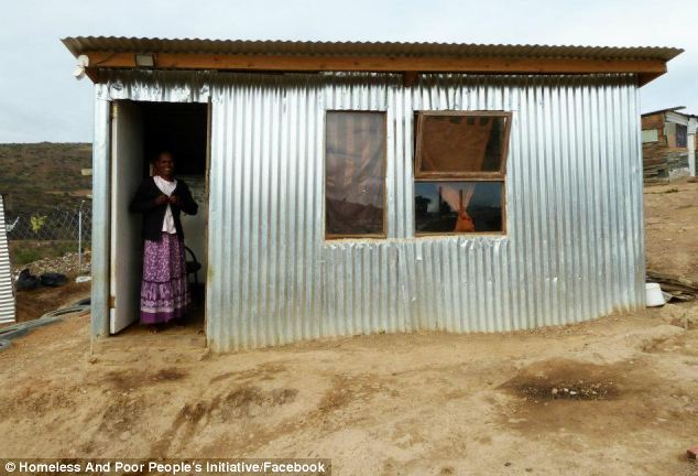 南非研发“i系列”太阳能改良棚屋 改善贫民窟生活立大功