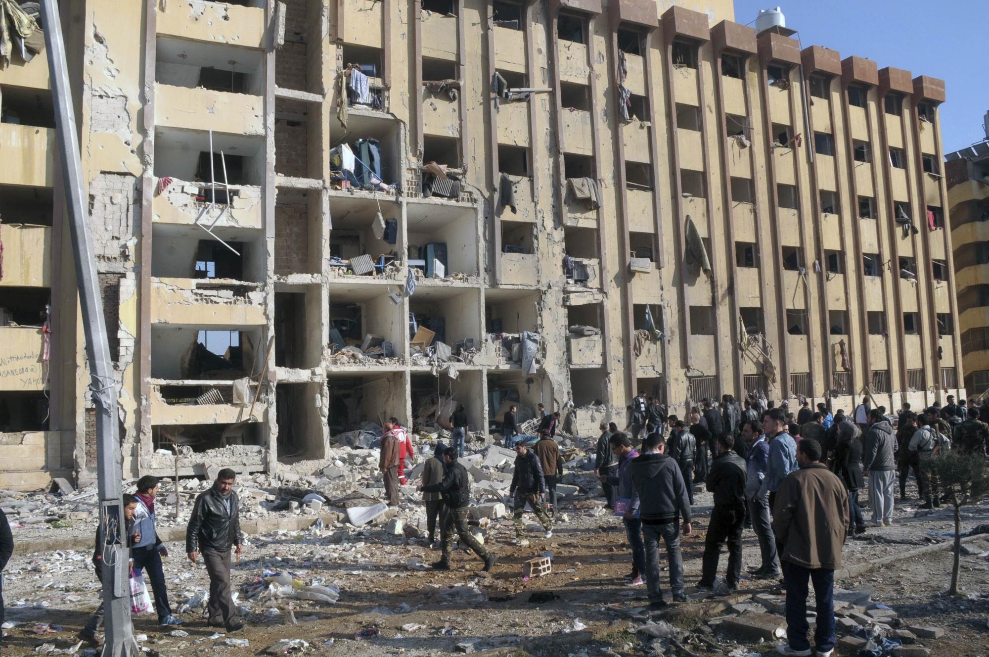 叙利亚阿勒颇大学遭袭82人死亡 美否认叙用化学武器