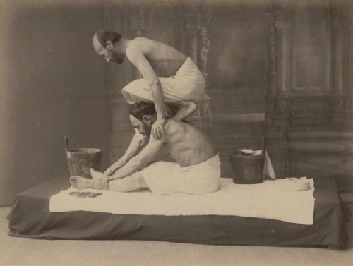 看百年前男人如何做spa 东方浴场老照片曝光