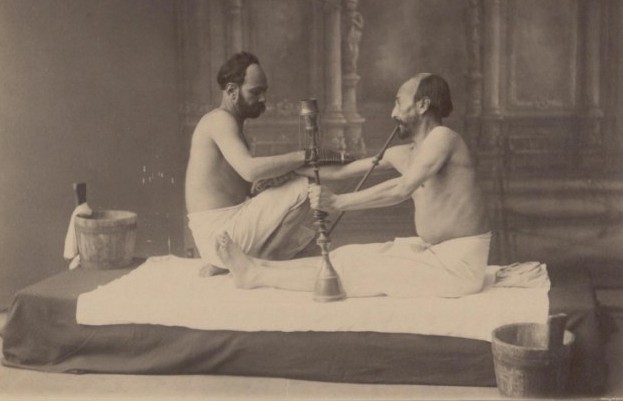 看百年前男人如何做spa 格鲁吉亚东方浴场老照片曝光