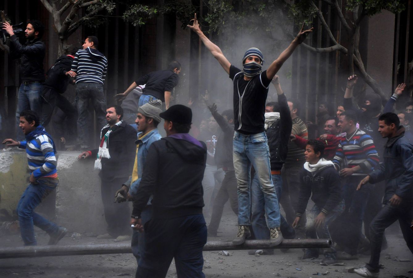 埃及足球骚乱案引冲突致死32人 纪念日示威继续18名囚犯越狱