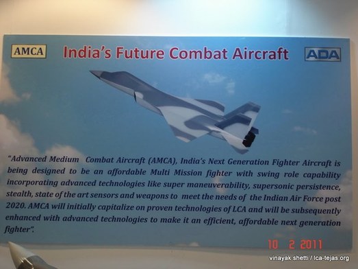 印度展示国产机身加长版中型五代战机方案