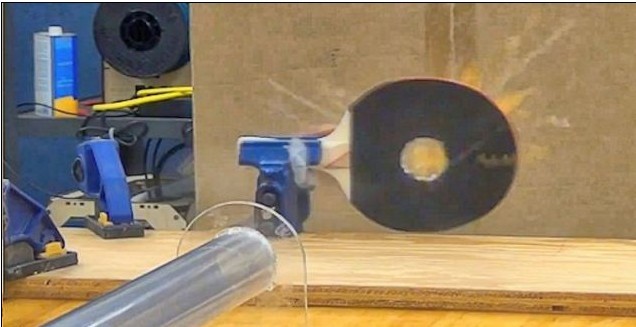 美科学家研发神奇乒乓球枪 以超音速喷射球体