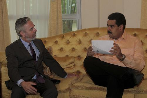 委内瑞拉副总统:查韦斯正接受补充治疗