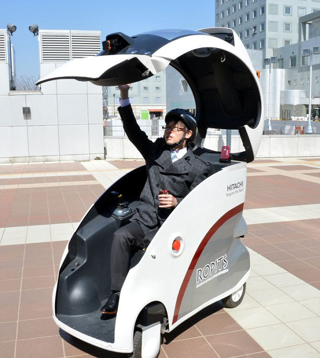 日立推出小巧机器人汽车 可自主行驶就近接送乘客