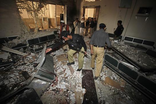巴基斯坦白沙瓦难民营发生爆炸 致12人死亡