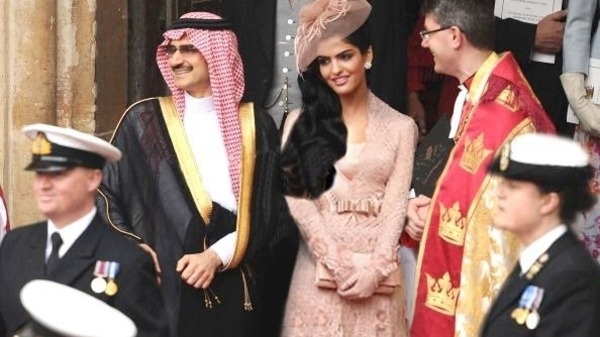 沙特美女王妃微博上受追捧 政府部分解禁女性骑车