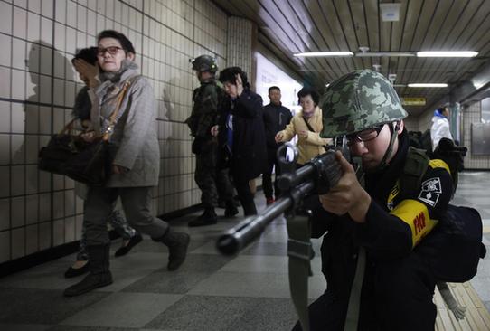 韩军召开紧急会议 防范朝鲜在韩实施“恐怖行为”