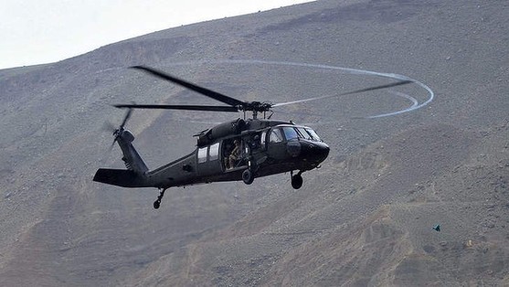 驻韩美军一架军用直升机在“三八线”附近坠毁