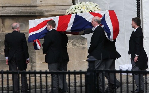 撒切尔遗体移入议会大厦教堂 英媒发布葬礼路线图