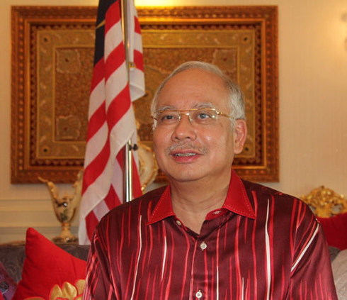 马来西亚大选结果出炉 执政联盟以微弱优势获胜