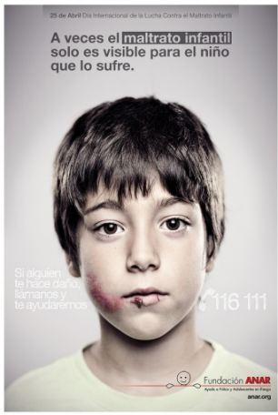 西班牙推出独具匠心反虐童广告 唯儿童可见求助热线