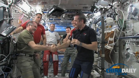 三名国际空间站宇航员返回地球 曾录制首个太空MV