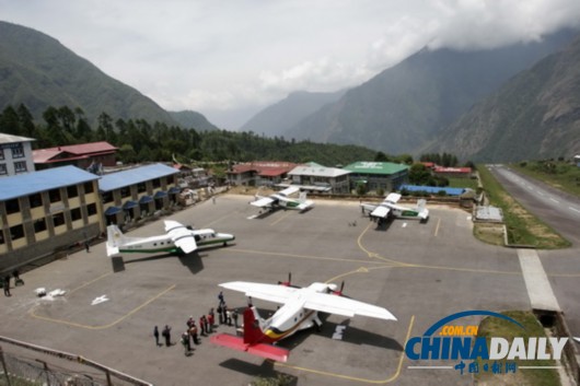尼泊尔小型飞机坠毁21人受伤 包括9名日本人