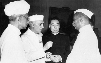 中国总理们的“印度故事”