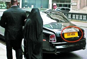 女子冒充“沙特公主”骗6套伦敦豪宅被起诉