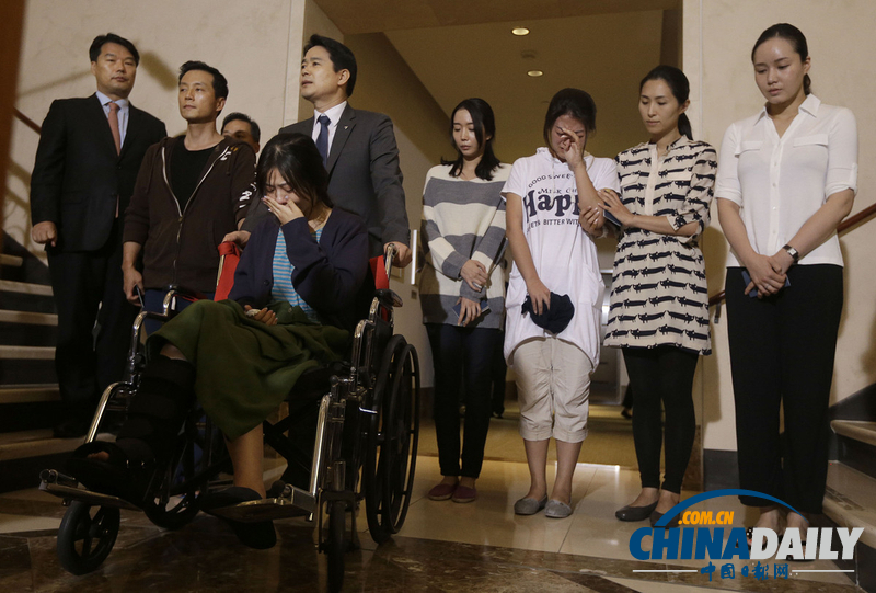 韩亚航空失事客机6名乘务员准备回国 情绪不稳定