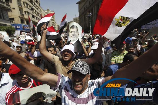 埃及开罗大学内爆发冲突 造成9人死亡