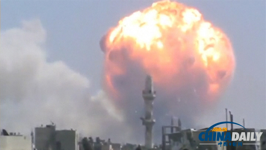 叙利亚武器库爆炸产生巨大火球（高清组图）