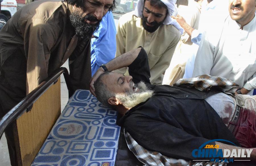 巴基斯坦清真寺枪击事件致至少10死27伤（图）