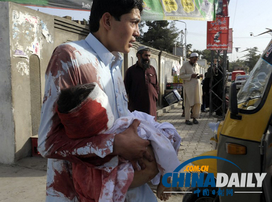 巴基斯坦一清真寺外发生枪击事件 导致10死24伤