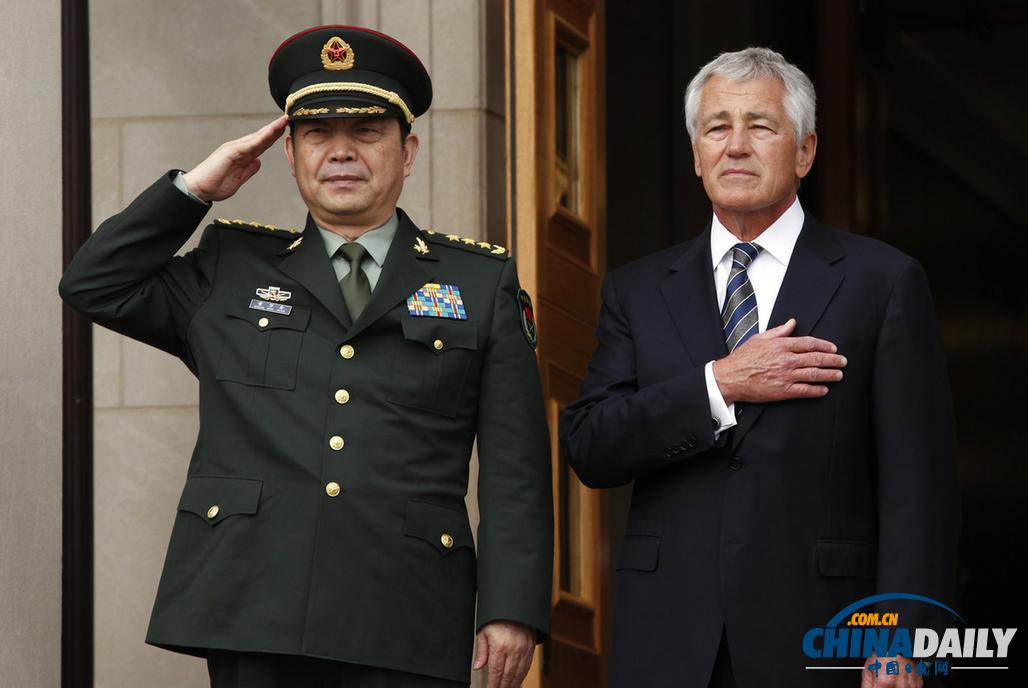 中美防长举行会谈美方支持中国崛起 两军将建立互信（组图）