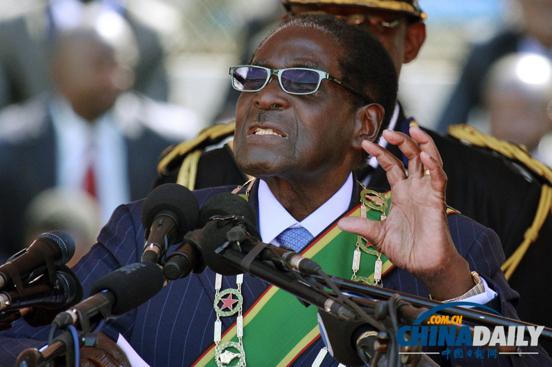 89岁穆加贝宣誓就任津巴布韦总统 已执政33年（组图）