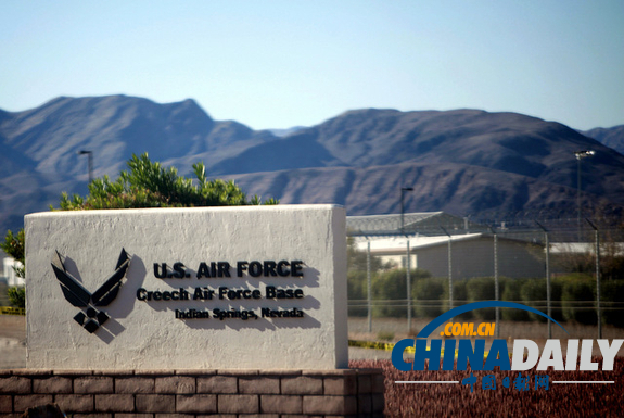 美空军基地附近发生坠机事件 暂不清楚是否为无人机