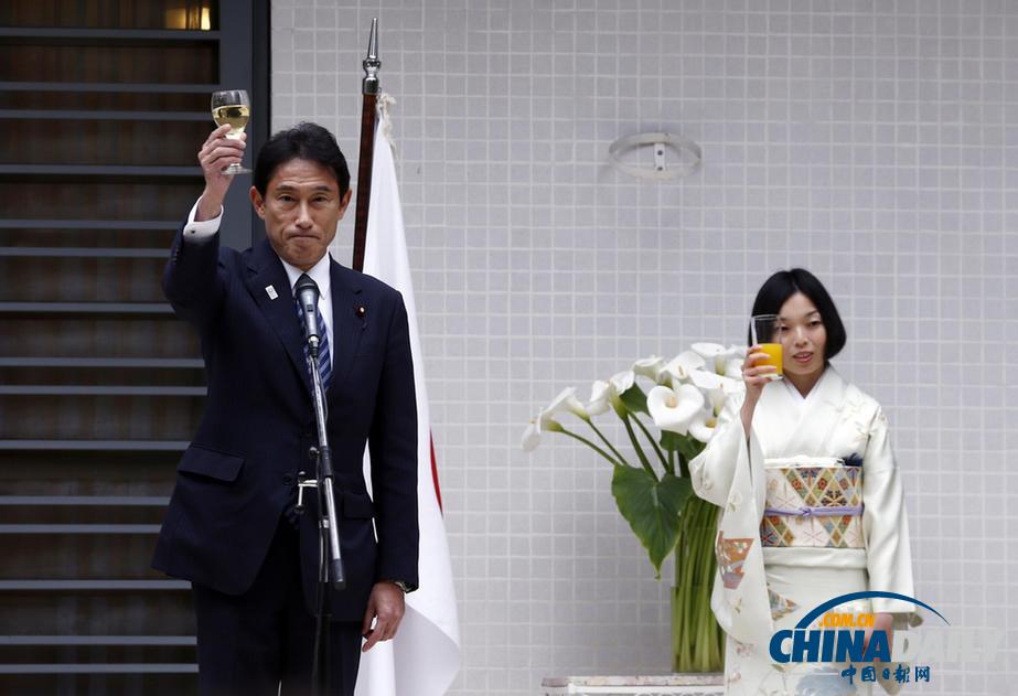 日本彬子女王与外相访问阿根廷 为东京申奥造势（组图）