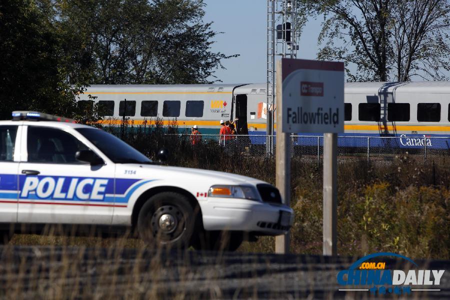 加拿大首都发生火车与巴士相撞事故 多人死亡