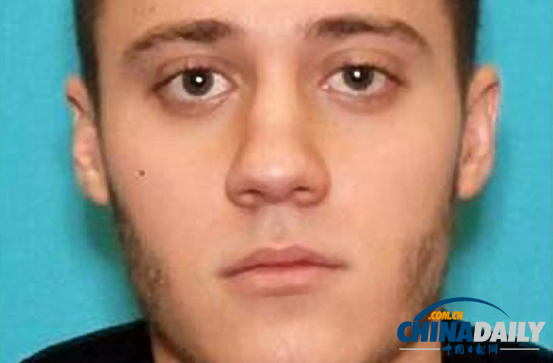 图：美洛杉矶机场枪击案嫌犯照片曝光 系23岁白人男子