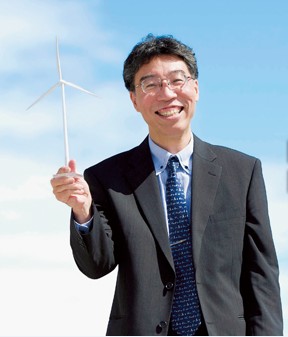 全球首座浮动风力发电机投入使用 设计者为华人教授