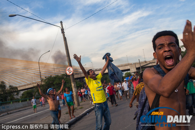 巴西强拆贫民窟迎世界杯引发抗议(组图)