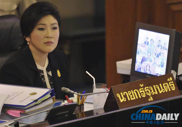 泰国今决定是否弹劾英拉 示威者占领普吉岛政府大楼