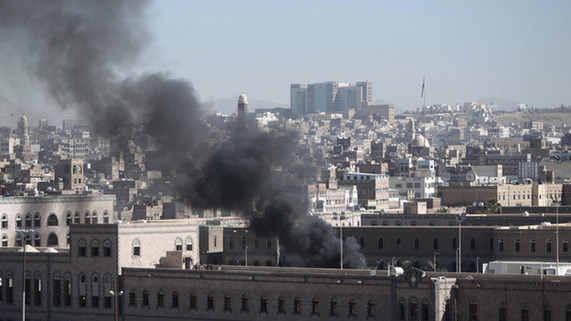 也门国防部发生剧烈爆炸 已导致20人受伤