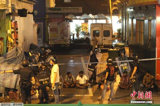 新加坡总理指示彻查暴乱 26名嫌疑人将遭起诉