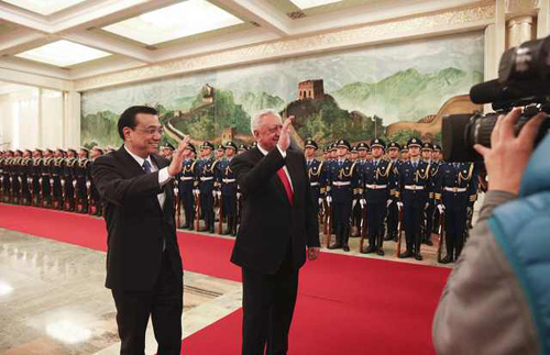 李克强与白俄罗斯总理米亚斯尼科维奇举行会谈