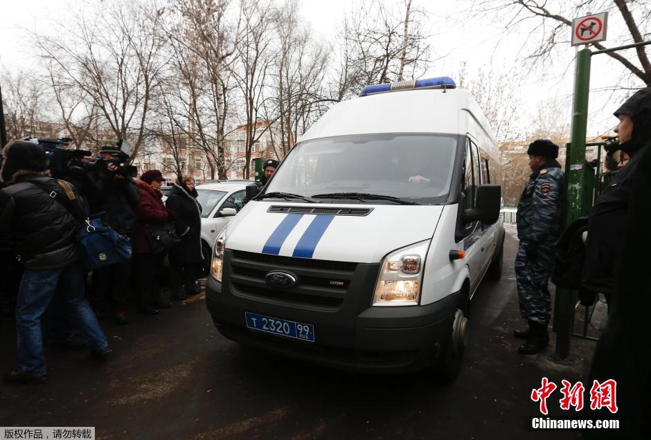 莫斯科一学校学生遭劫持后获释