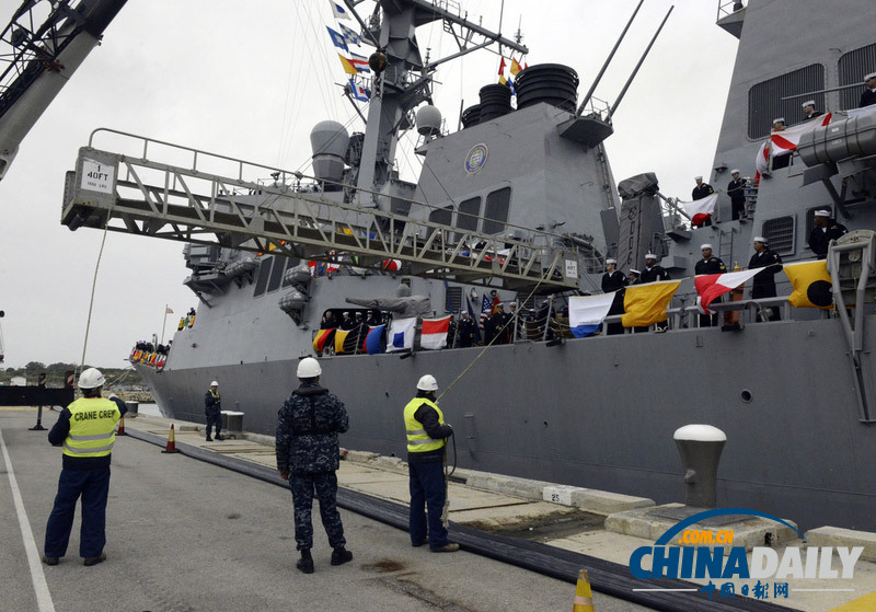 美首艘驻欧反导防御舰艇抵达西班牙海军基地