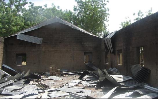尼日利亚武装分子屠村近百人丧命 疑博科圣地所为