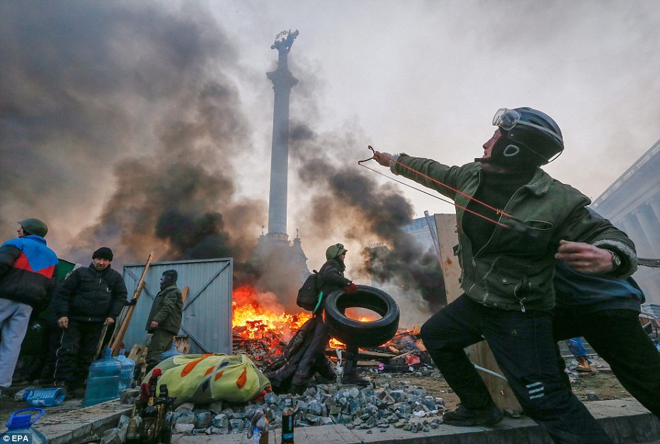 乌克兰基辅骚乱致27人死亡 双方达成停火协议