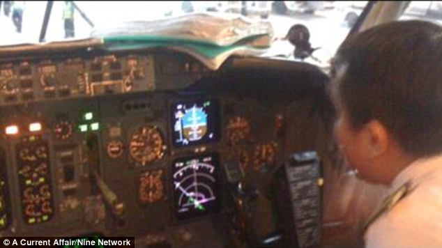 失联航班飞行员曾邀澳女乘客进驾驶舱拍照