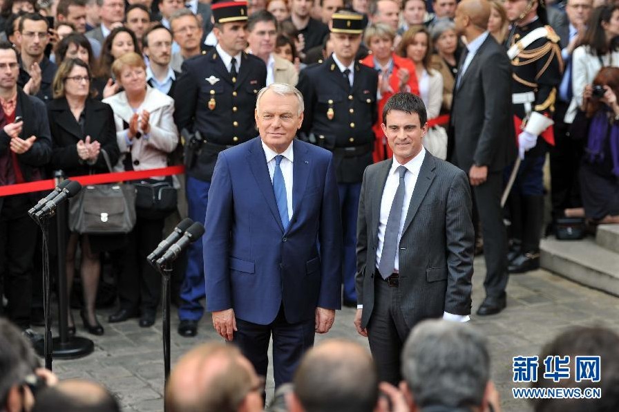 法国举行总理权力移交仪式 将组新内阁