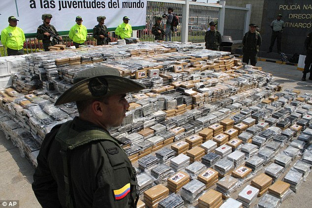 哥伦比亚一次截获7吨运往荷兰毒品 价值数亿英镑