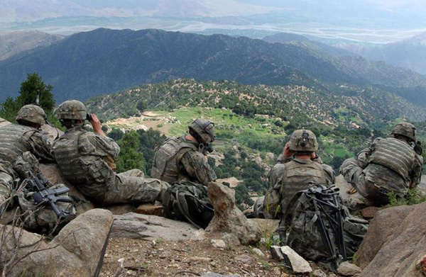 美官员：驻阿富汗美军数量或降至万人以下