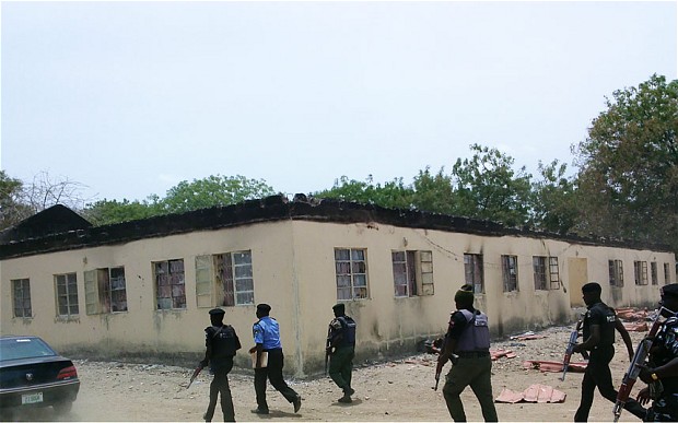 尼日利亚百余遭绑女学生或被卖给外国武装分子为妻
