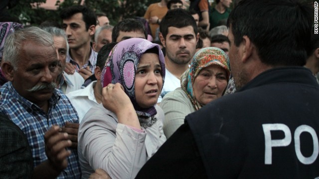 土耳其煤矿爆炸致死205人 全国哀悼三天