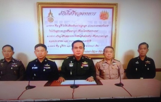 泰国军方宣布接管政权 称将保护外籍人士合法权益